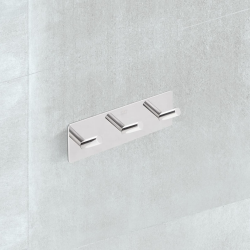  Patère murale adhésive triple crochets en acier inoxydable, chrome brillant (HACEKNALEP3H)