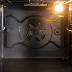 Four électrique encastrable 73 L, fonction 6ème sens, 6 programmes, classe A+ , inox (AKZ96220IX)